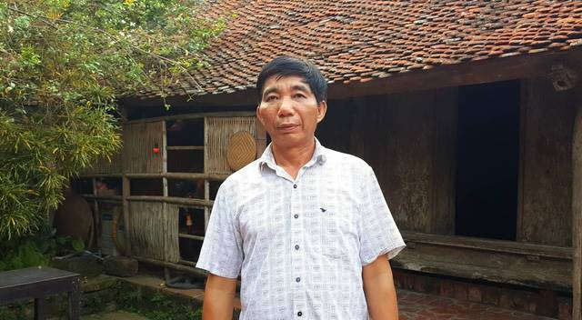 Ông Nguyễn Văn Hùng - chủ nhân đời thứ 12 của căn nhà