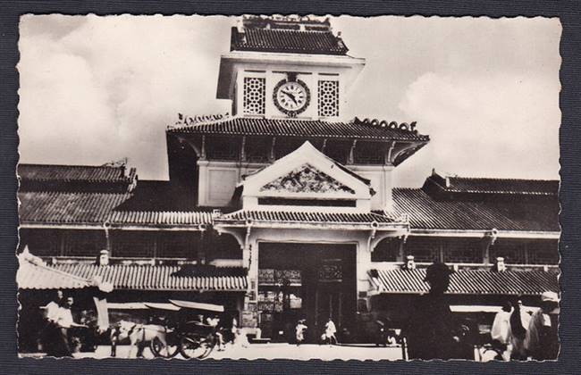 Năm 1928, thương gia người Hoa Quách Đàm bỏ tiền ra xây dựng chợ Bình Tây thay cho chợ cũ. Người dân Chợ Lớn thường gọi đây là Chợ Lớn Mới. Ảnh tư liệu.