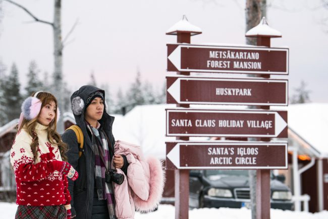 Người châu Á chiếm phần lớn khách du lịch đến Rovaniemi trong vài năm trở lại đây nhờ các đường bay thẳng