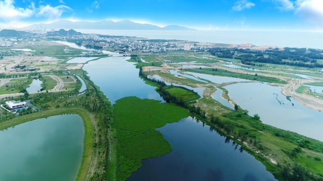 Sông Cổ Cò có vai trò quan trọng đối với sự phát triển kinh tế, xã hội của Đà Nẵng và Hội An.