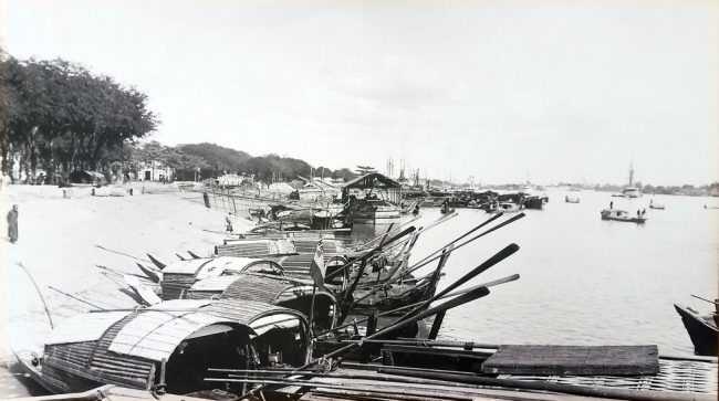 Bến đò tại Sài Gòn năm 1896.