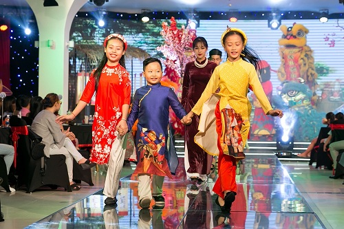 Show diễn Áo dài Story với chủ đề tôn vinh tà áo dài truyền thống Việt Nam được kỳ vọng sẽ là một sản phẩm hấp dẫn phục vụ du khách