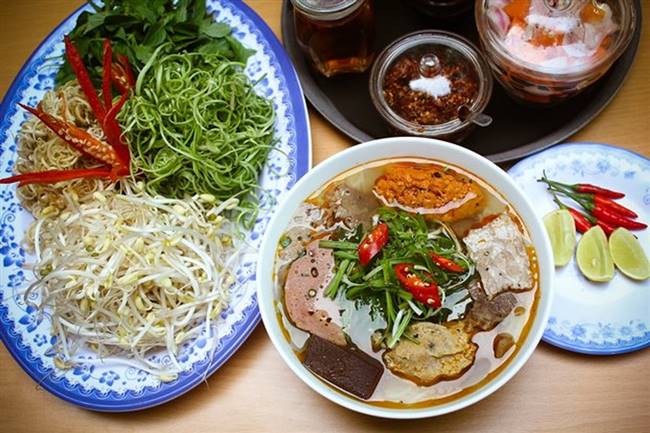 Bún bò mệ Mui nổi tiếng ở Đà Nẵng. Ảnh: I.T