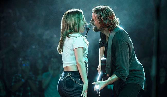 Lady Gaga và Bradley Cooper trong "A Star Is Born"