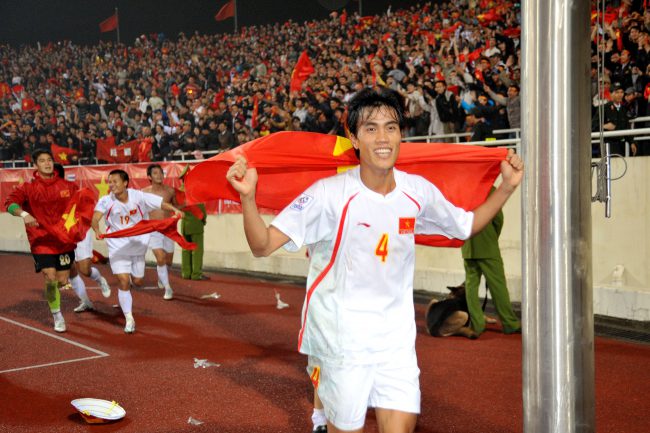 Phước Tứ trong màu áo đội tuyển Việt Nam vô địch Đông Nam Á 2008