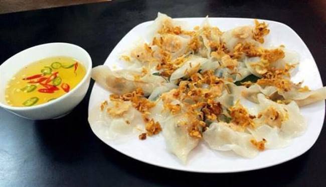 Món bánh vạc độc đáo của Hội An. Ảnh: Foody.