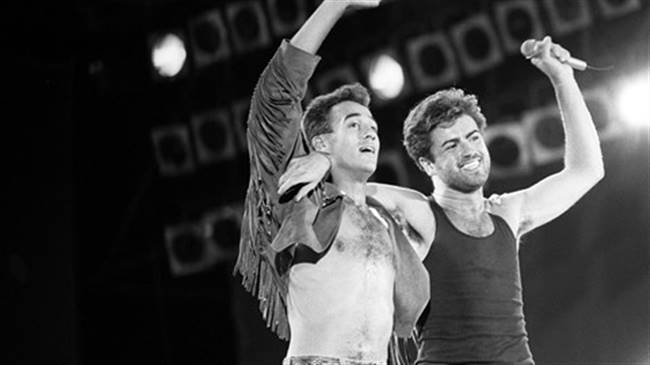 Ban nhạc Wham! với hai thành viên là danh ca George Michael và Andrew Ridgeley. ẢNH: BILLBOARD