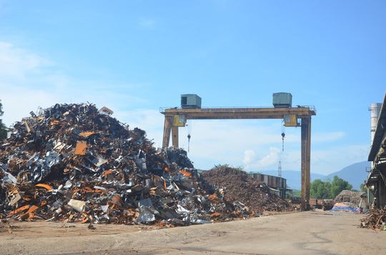 Công ty CP Thép Dana - Ý kiện UBND TP Đà Nẵng, Chủ tịch UBND TP Đà Nẵng để đòi bồi thường. Hiện nay nhà máy thép của công ty này vẫn chưa thể hoạt động