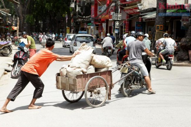 Nắng nóng gay gắt xuất hiện ở nhiều nơi thuộc Bắc và Trung Trung Bộ.