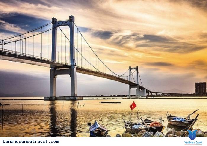 Cầu Thuận Phước. Ảnh: danangsensettravel