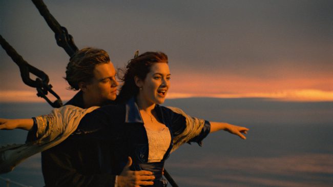 Cảnh phim huyền thoại của Jack và Rose trong Titanic