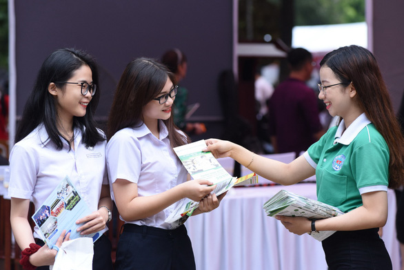 tu-van-tuyen-sinh-huong-nghiep-2020