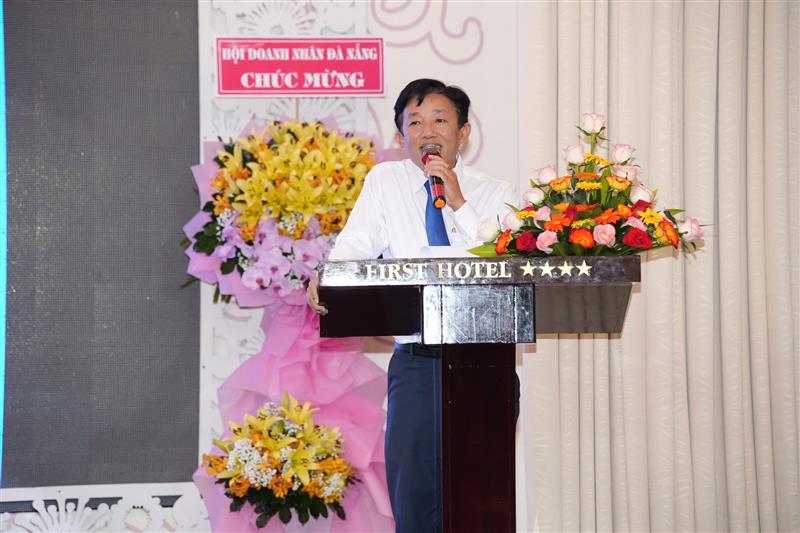 Ông Lê Hùng - Phó Chủ Tịch Thường Trực Hội đồng hương Đà Nẵng tại Tp Hồ Chí Minh chia sẻ hoạt động trong 6 tháng đầu nhiệm kỳ